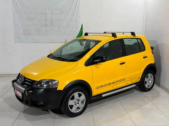 VOLKSWAGEN CROSSFOX 1.6 MI FLEX 8V 4P MANUAL